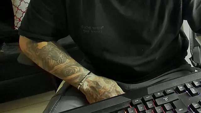 Snapshot of stebankechima chatting on 09-17-25, 09:49 stebankechima online show from 09-17-25, 09:49