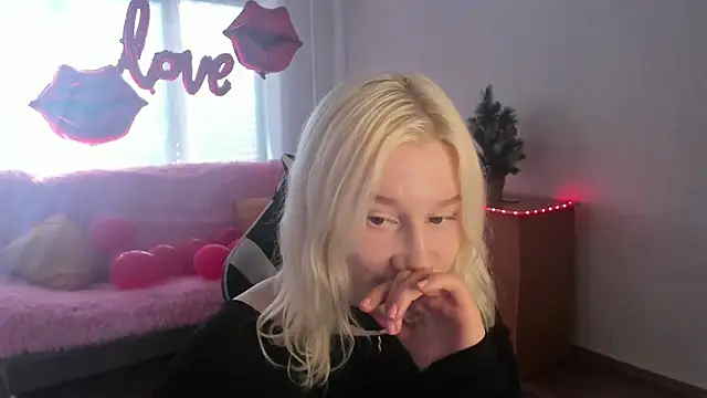 EnigmaSee online show from 03-02-26, 05:08