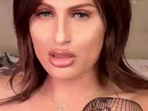 Snapshot of xprettysmilex chatting on 01-23-25, 02:12 xprettysmilex online show from 01-23-25, 02:12