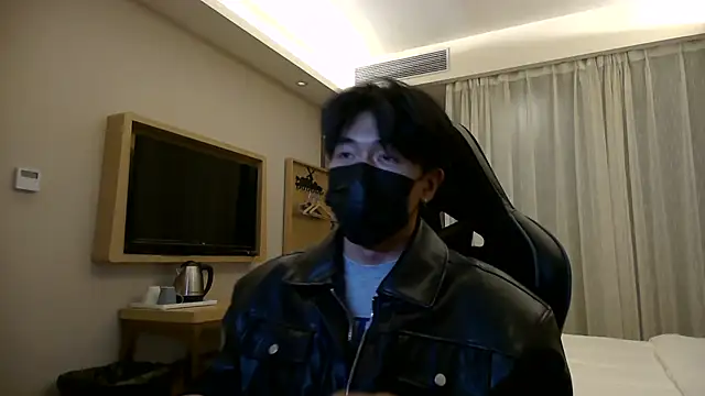 wuzhimao0207 online show from 07-18-26, 02:43