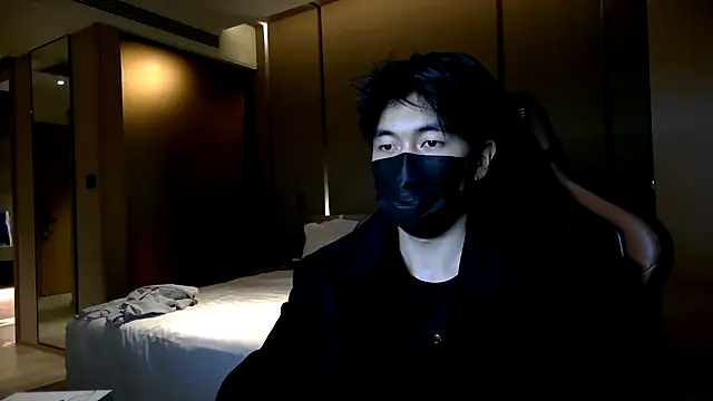 wuzhimao0207 online show from 08-01-26, 12:59