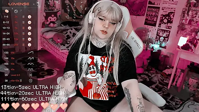 Snapshot of noori__hope chatting on 12-13-25, 09:31 noori hope online show from 12-13-25, 09:31