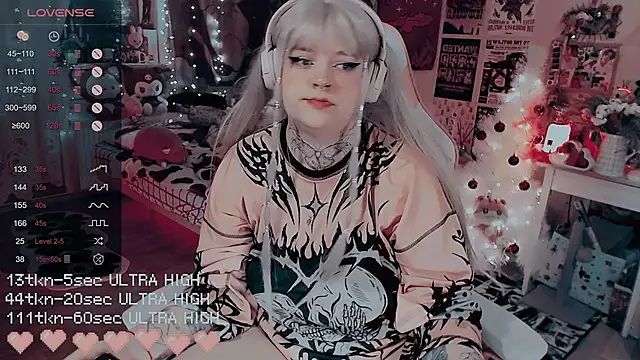 Snapshot of noori__hope chatting on 01-07-26, 08:11 noori hope online show from 01-07-26, 08:11