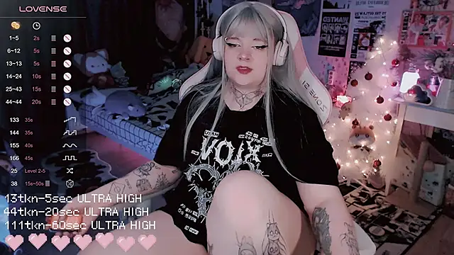 Snapshot of noori__hope chatting on 01-15-26, 08:34 noori hope online show from 01-15-26, 08:34