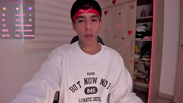 aldrinwhite online show from 02-14-25, 03:15