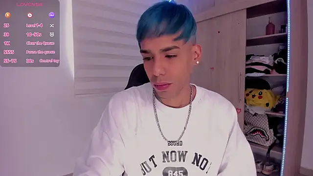 aldrinwhite online show from 02-28-25, 02:31