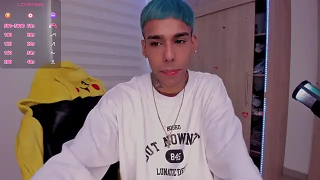 aldrinwhite online show from 03-15-25, 07:27