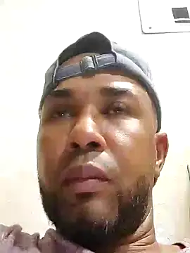 Frankie0880 online show from 01-02-25, 11:16