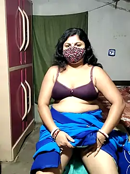 Snapshot of Mourani24 chatting on 05-03-26, 01:33 Mourani24 online show from 05-03-26, 01:33