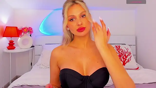 MissLoou online show from 04-15-26, 05:14