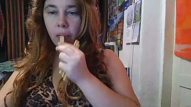 Cora Maro online show from 09-22-25, 09:55