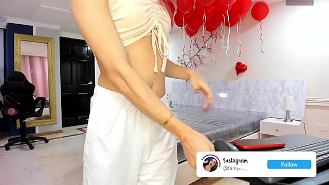 Snapshot of charolbruce_1 chatting on 05-28-26, 12:02 charolbruce 1 online show from 05-28-26, 12:02