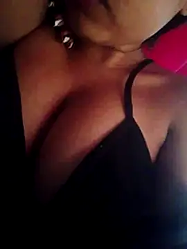 DakotaHoland online show from 11-09-25, 03:21