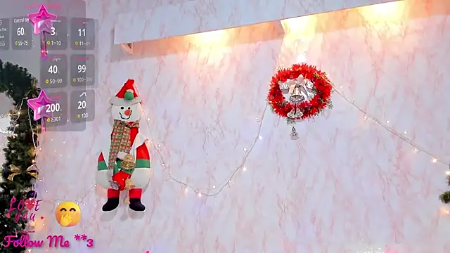 Snapshot of BarbieHotLaura chatting on 12-29-24, 05:01 BarbieHotLaura online show from 12-29-24, 05:01