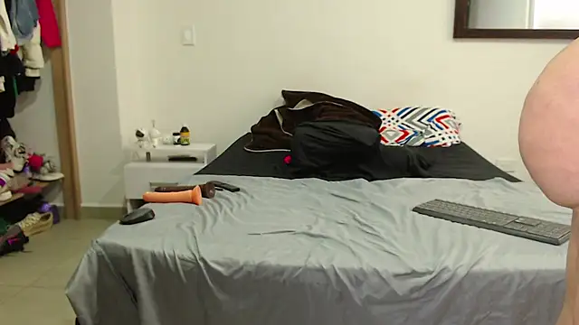 Snapshot of AnnieRoss69 chatting on 02-28-25, 03:37 AnnieRoss69 online show from 02-28-25, 03:37