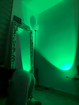 salome-brown online show from 11-21-25, 02:21