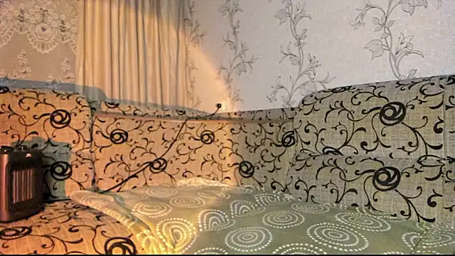 insanely-sweet online show from 02-24-25, 06:58