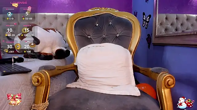 Snapshot of LittleCheerry chatting on 12-30-24, 10:23 LittleCheerry online show from 12-30-24, 10:23