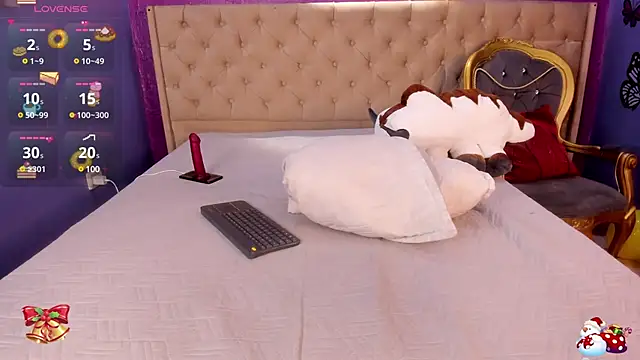 Snapshot of LittleCheerry chatting on 01-09-25, 07:29 LittleCheerry online show from 01-09-25, 07:29