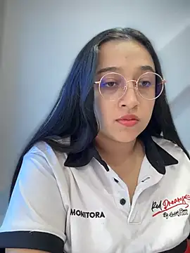 Snapshot of cata_megan chatting on 02-13-25, 12:21 cata megan online show from 02-13-25, 12:21