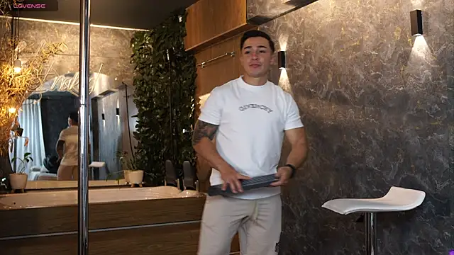 Ryan Hunt online show from 11-20-25, 12:27