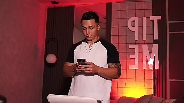 Ryan Hunt online show from 01-09-26, 12:30