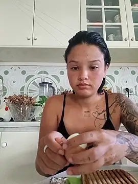 LorenRosse online show from 09-10-25, 04:45