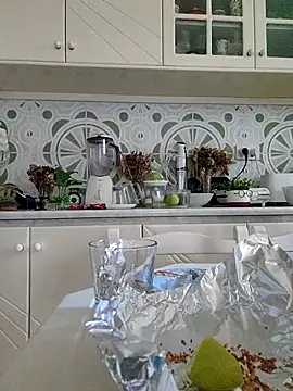 LorenRosse online show from 09-24-25, 04:16