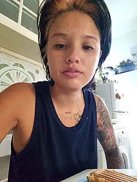 LorenRosse online show from 10-01-25, 04:51