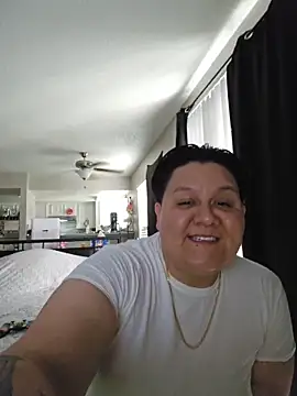 Snapshot of DevilDahm chatting on 02-17-26, 08:15 DevilDahm online show from 02-17-26, 08:15