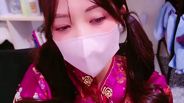 Snapshot of oxo_yuna_oxo chatting on 01-13-25, 02:53 oxo yuna oxo online show from 01-13-25, 02:53