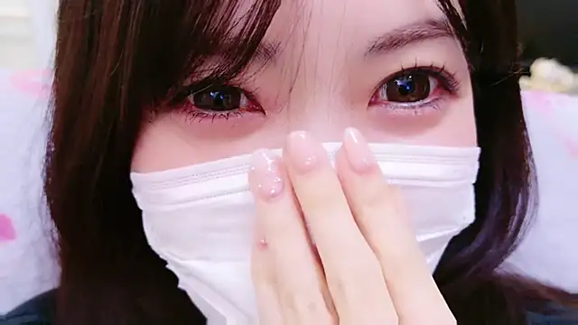 Snapshot of oxo_yuna_oxo chatting on 02-17-25, 04:15 oxo yuna oxo online show from 02-17-25, 04:15