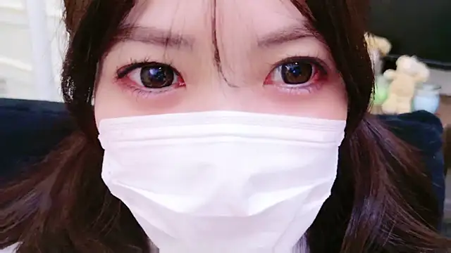 Snapshot of oxo_yuna_oxo chatting on 02-18-25, 03:21 oxo yuna oxo online show from 02-18-25, 03:21