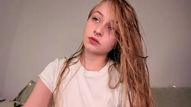 Snapshot of MiaMews chatting on 02-24-26, 10:41 MiaMews online show from 02-24-26, 10:41