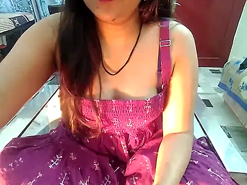 Snapshot of aarushi_sharmaa chatting on 02-17-25, 06:53 aarushi sharmaa online show from 02-17-25, 06:53