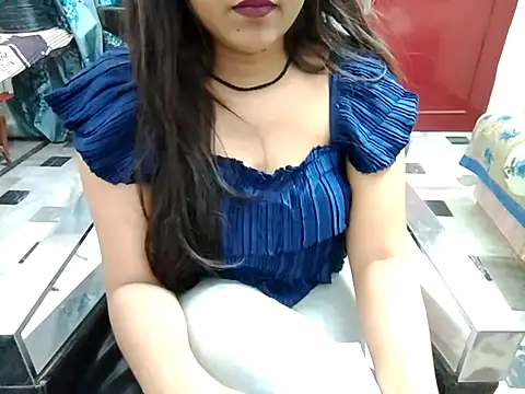 Snapshot of aarushi_sharmaa chatting on 02-27-25, 03:14 aarushi sharmaa online show from 02-27-25, 03:14