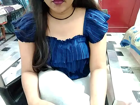 Snapshot of aarushi_sharmaa chatting on 03-02-25, 08:16 aarushi sharmaa online show from 03-02-25, 08:16