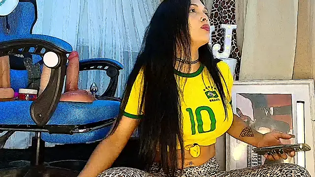 MOMMYJEVAA online show from 12-19-25, 12:39