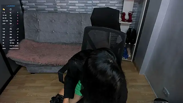 coniie jhons online show from 02-07-25, 11:01