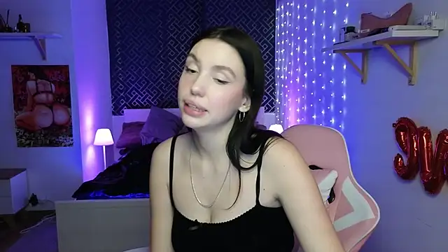 Snapshot of AliceSpark chatting on 01-29-25, 07:11 AliceSpark online show from 01-29-25, 07:11