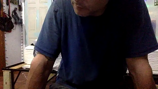 Snapshot of Buffshagswell chatting on 04-25-26, 08:50 Buffshagswell online show from 04-25-26, 08:50