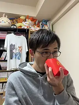 ryusei18570 online show from 12-15-24, 09:45