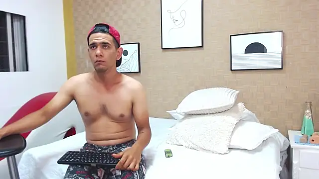 Snapshot of alexxa_and_sadman chatting on 03-10-25, 05:39 alexxa and sadman online show from 03-10-25, 05:39