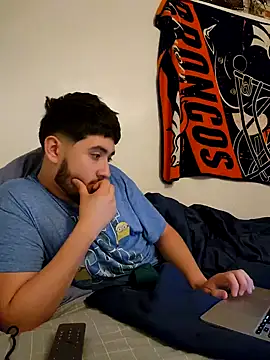 hornycollegestudenthung online show from 01-26-25, 12:48