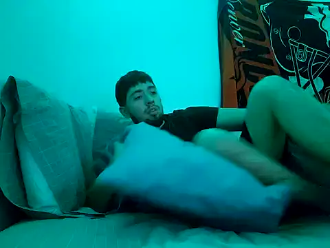 hornycollegestudenthung online show from 02-08-25, 03:30