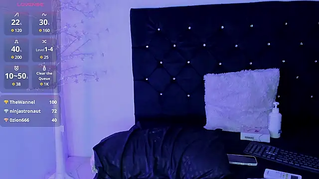 Natasha by online show from 03-18-25, 06:59