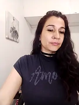 Snapshot of Hikaryfire chatting on 03-14-25, 05:59 Hikaryfire online show from 03-14-25, 05:59