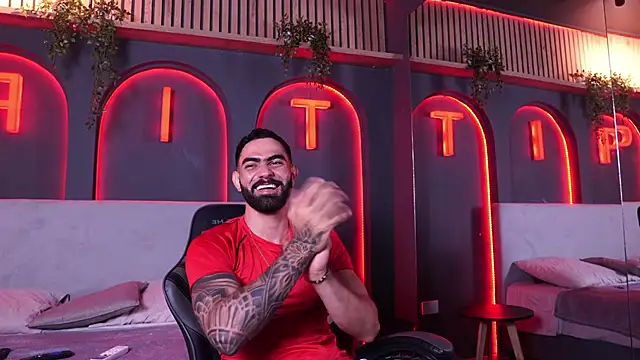 Austin bolt online show from 09-23-25, 02:47