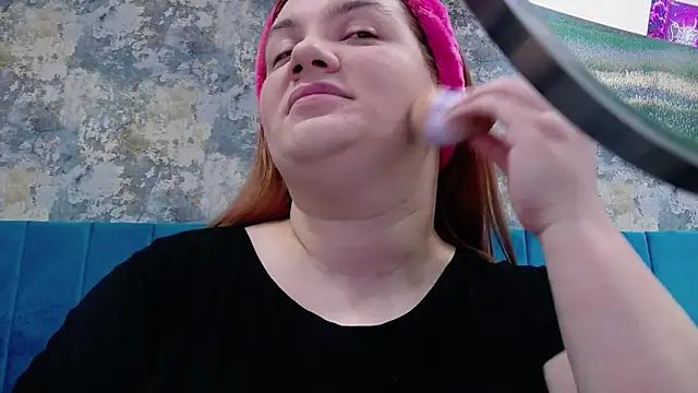 Snapshot of MelanieBrownn chatting on 01-04-25, 08:16 MelanieBrownn online show from 01-04-25, 08:16