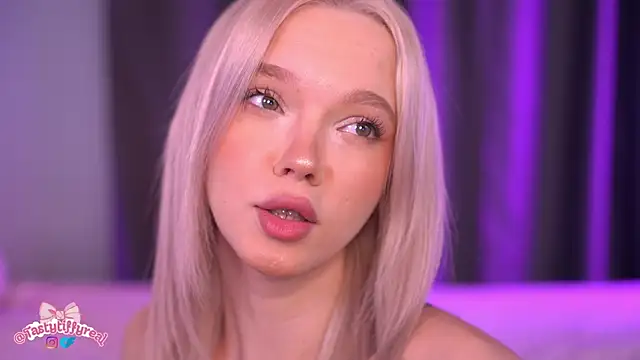  AlinaBailey online show from 05-12-26, 08:11